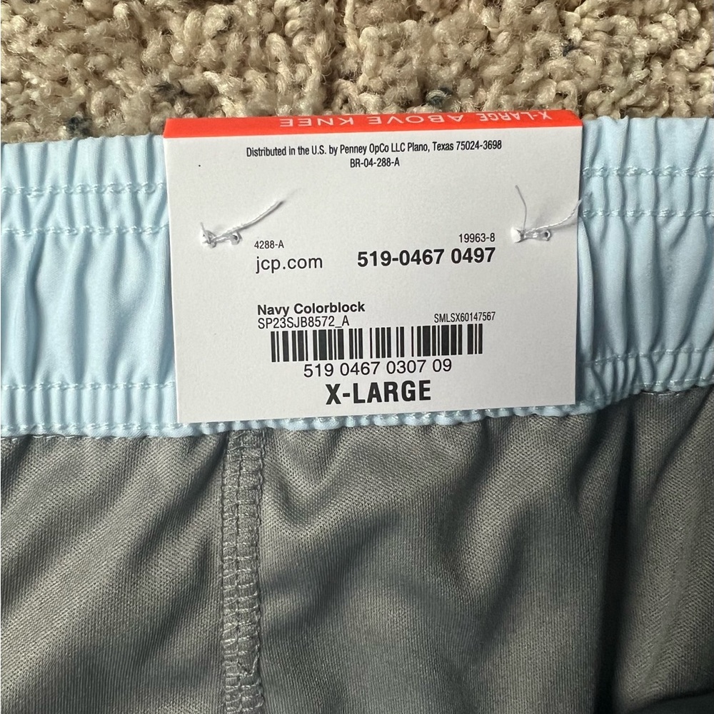St. John’s Bay Mens’s Swim Shorts - Picture 4 of 5